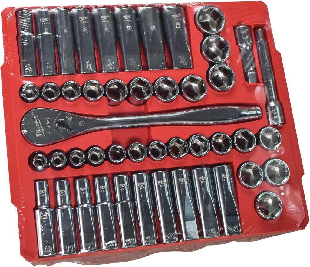 Milwaukee 48-22-9010 47-Piece 1/2 in. Drive Metric and SAE Ratchet and Socket Set with FOUR FLAT Sides